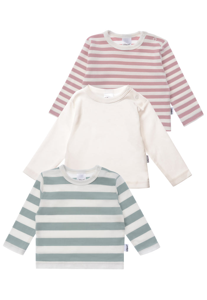 Die niedlichen Langarmshirts in rosé-ecru und schilf-ecru gestreift sind stilvoll, komfortabel und langlebig. Die elastischen Shirts sind ein Must-have für jede Garderobe. Das schlichte Langarmshirts in ecru lässt sich vielfältig kombinieren. Alle Shirts sind mit zwei Druckknöpfen auf der Schulter für einfacheres An- und Ausziehen versehen
