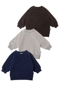 vorderseite von den 3 Sweatshirts in braun, graumelange und marineblau