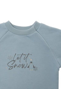 Detailansicht des Sweatshirts mit Raglanärmeln.