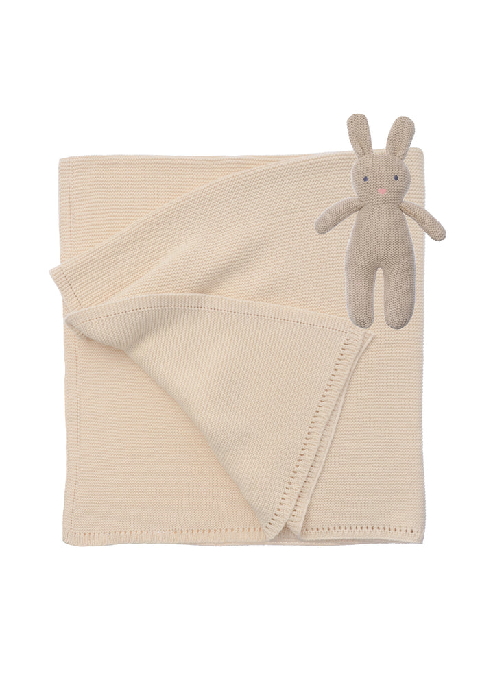 Geschenkset mit Baby Strickdecke und Kuschelhase Lou, mit integrierter Rassel.