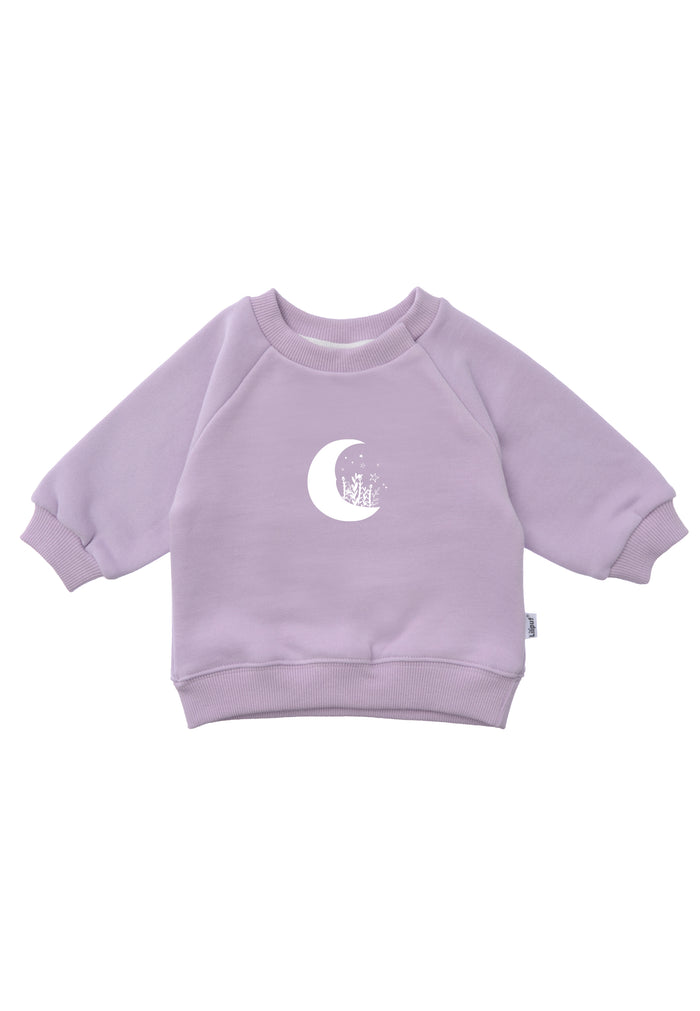 Sweatshirt in flieder mit Mond Aufdruck in weiß auf der Vorderseite.