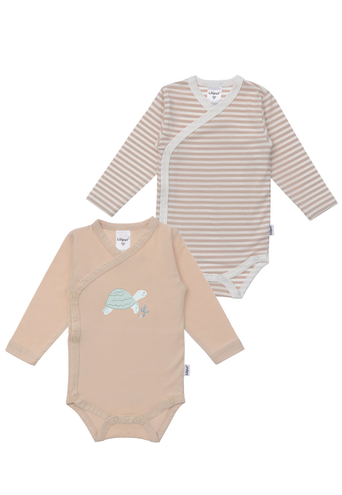 Doppelpack Wickelbodys in beige und beige-ecru geringelt mit Schildkröten Aufdruck.