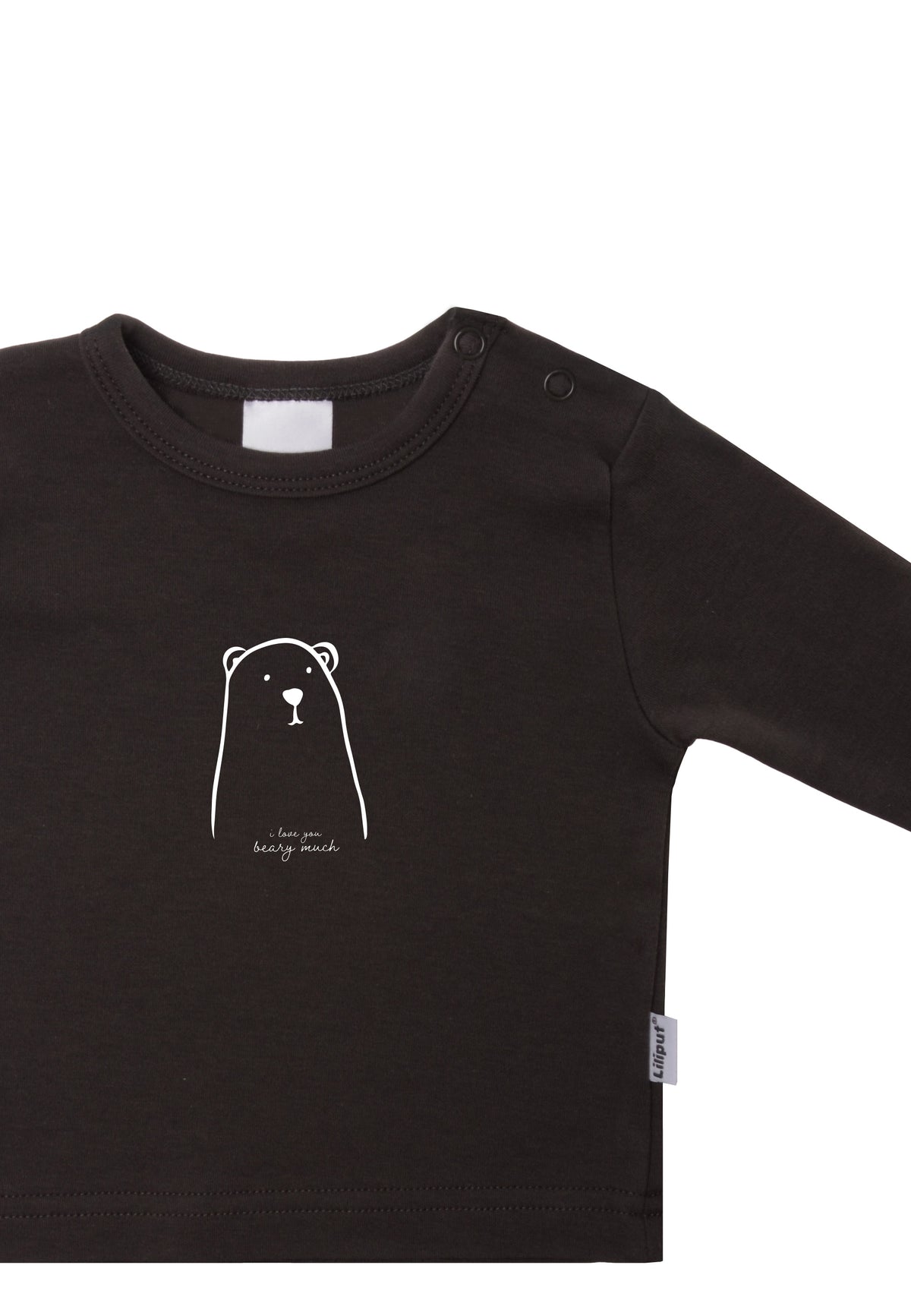 Detailansicht des Baumwollshirts mit langen Ärmeln.
