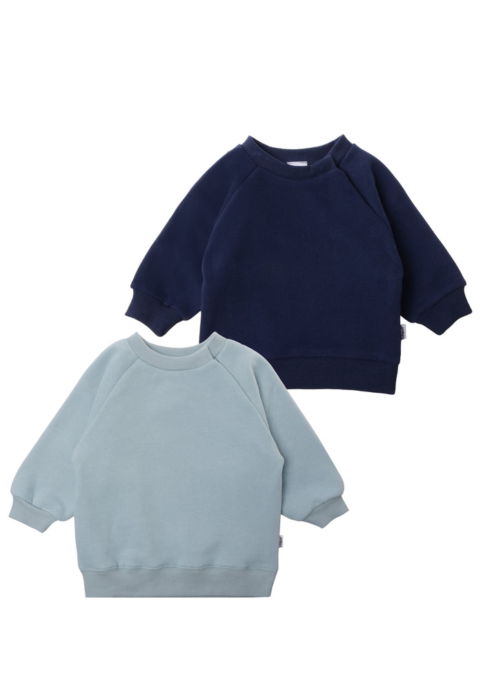 vorderseite von den 2 Sweatshirts in hellblau und marine
