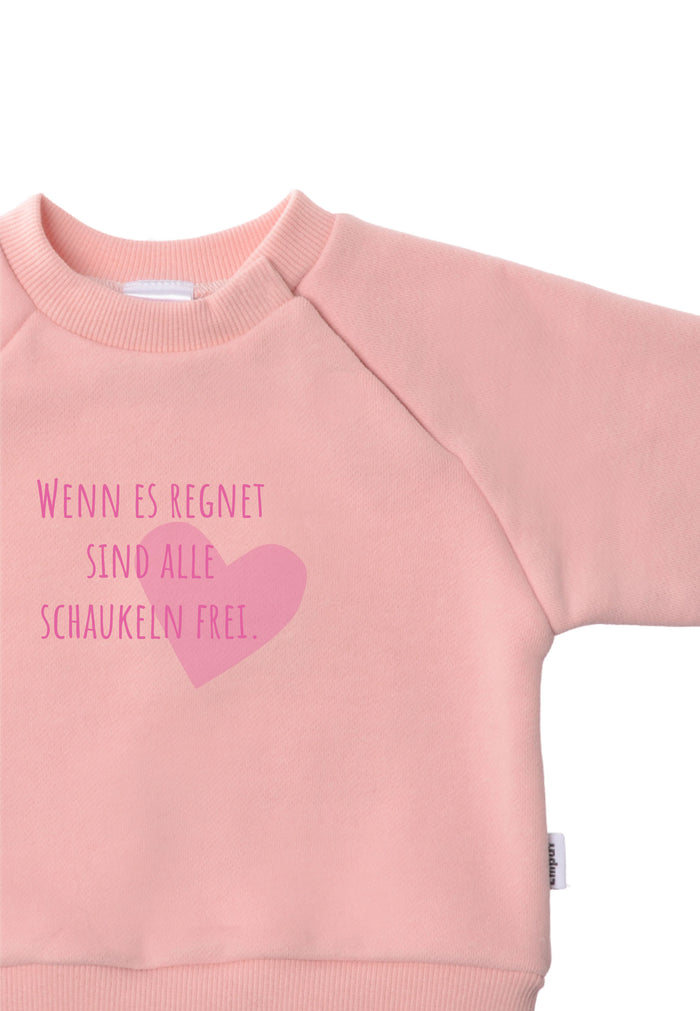 Wenn es regnet sind alle Schaukeln frei.