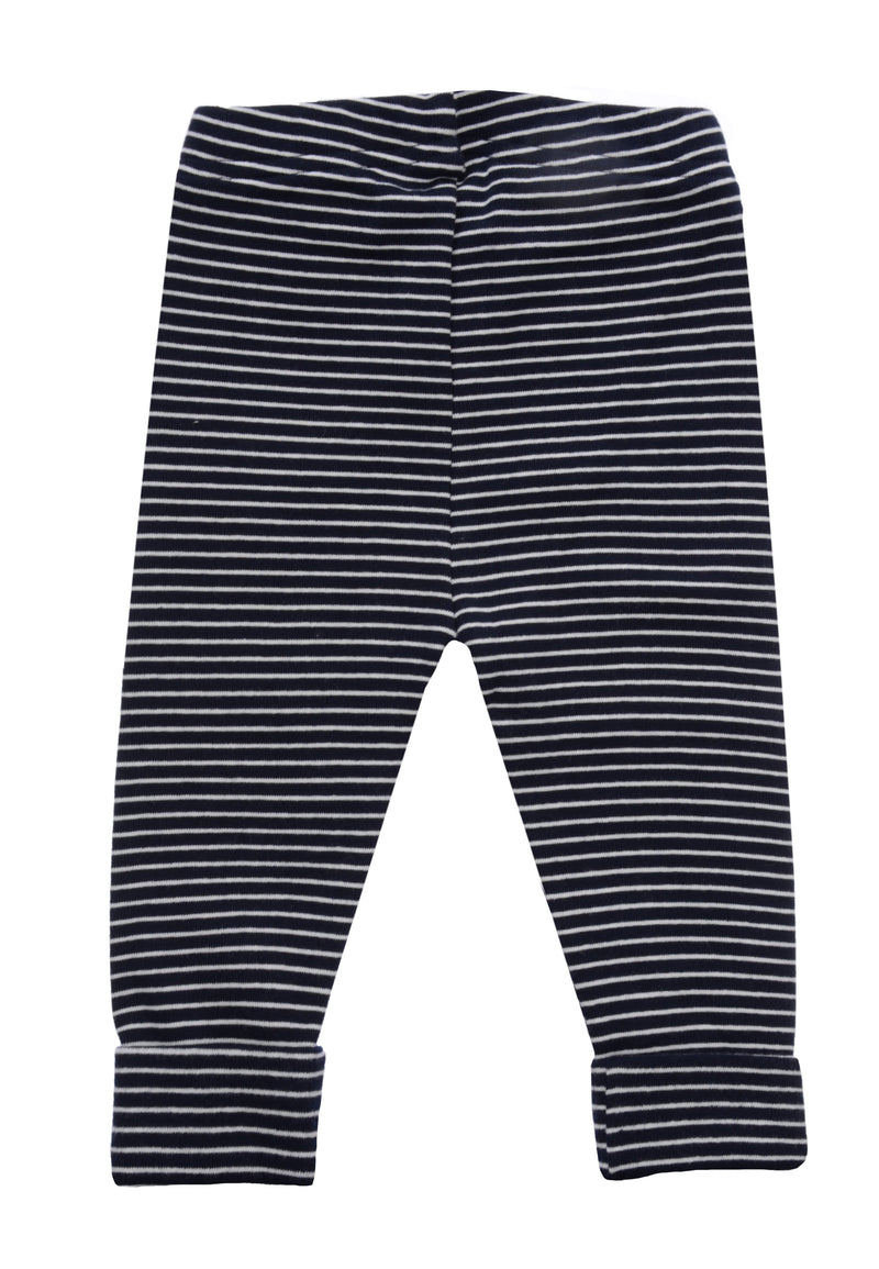 dunkelblau-weiß gestreifter Leggings, flach auf weißem Hintergrund