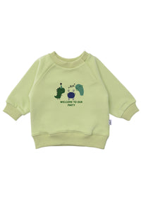Sweatshirt in hellgrün mit Halloweenprint.