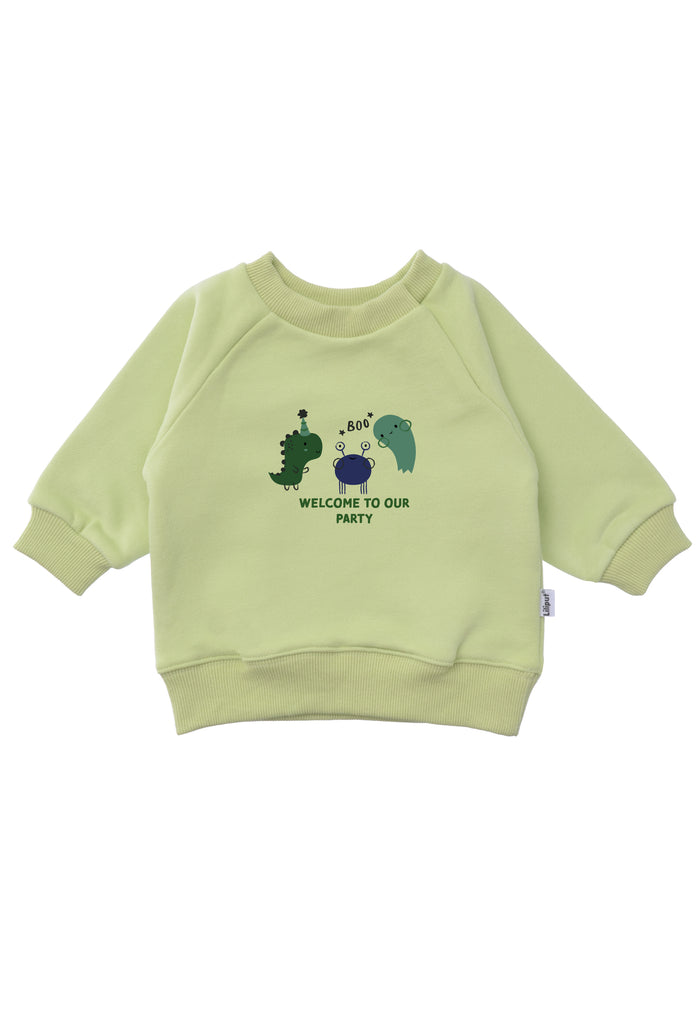 Sweatshirt in hellgrün mit Halloweenprint.