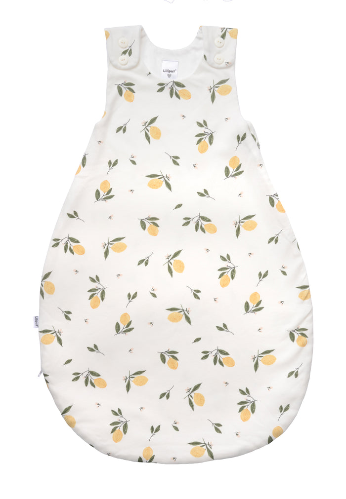 Sommerschlafsack mit verstellbaren Schulterträgern und niedlichem Zitronen Print.