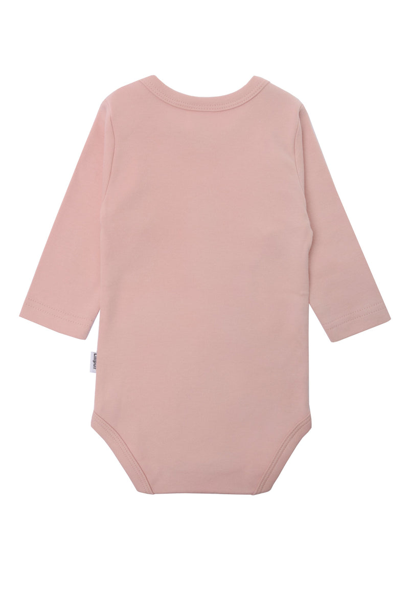 Rückseite Langarmbody mit Amineckausschnitt in der Farbe rosè