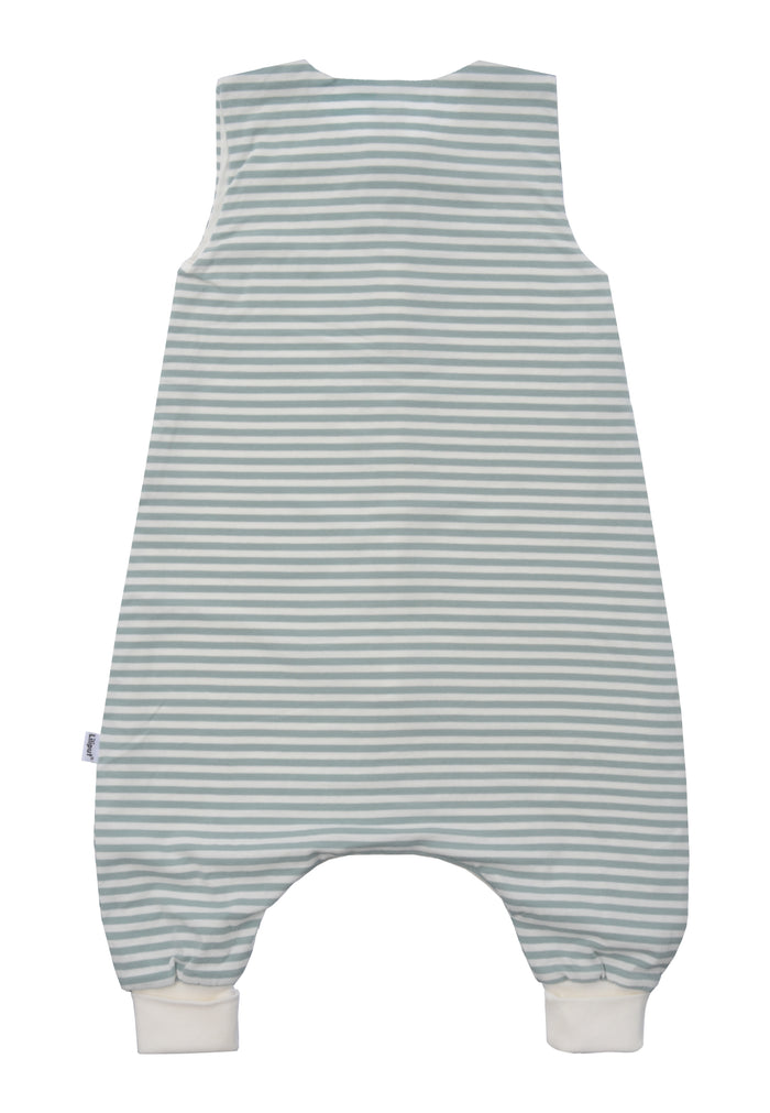 Rückseite des Sommerschlafsacks in schilf-ecru gestreift.