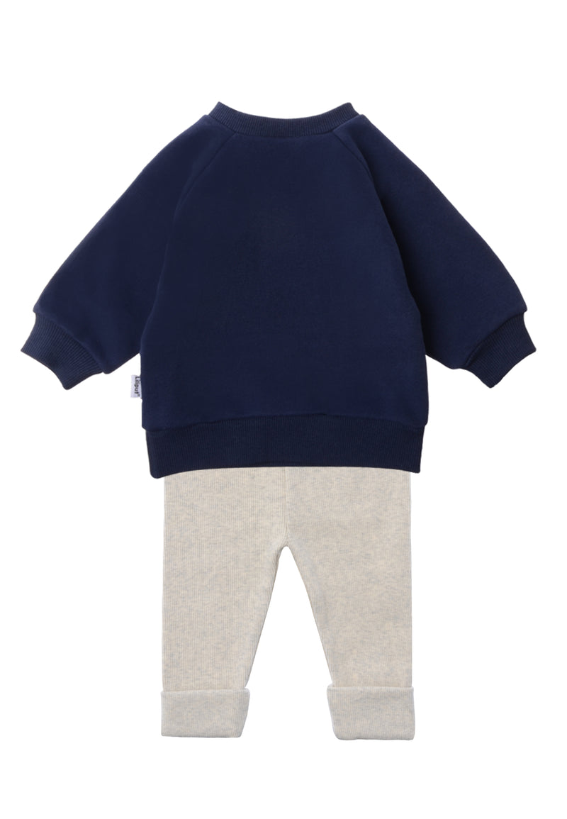 Rückseite der Sweatshirt-Leggings Kombi.