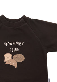 Detailansicht des Sweatshirts.