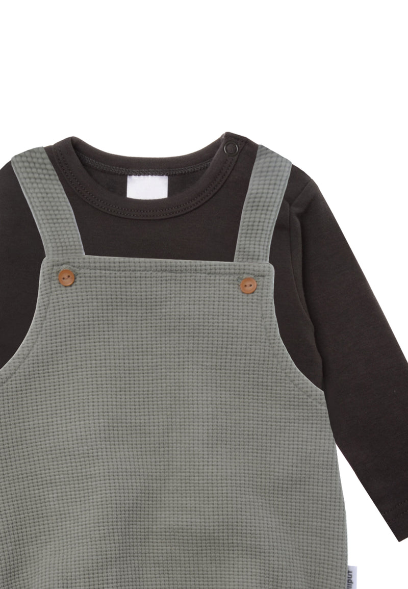Hochwertiges 2tlg Set: Olive Latzhose und anthrazit Langarmshirt in perfekter Kombination für einen trendigen Look"