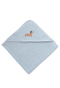 Kuschelweiches Kapuzenbadetuch in hellblau mi Dackel Stickerei.