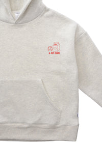 Detailansicht des kuschelweichen Hoodies mit 6am Club Print.