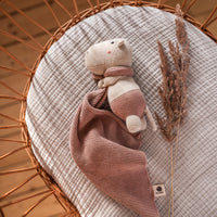 Kuscheltuch mit Hippo, fawn von Ava & Yves
