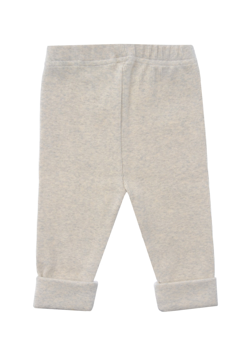 Rückseite der Leggings mit umgeschlagenem Saum.
