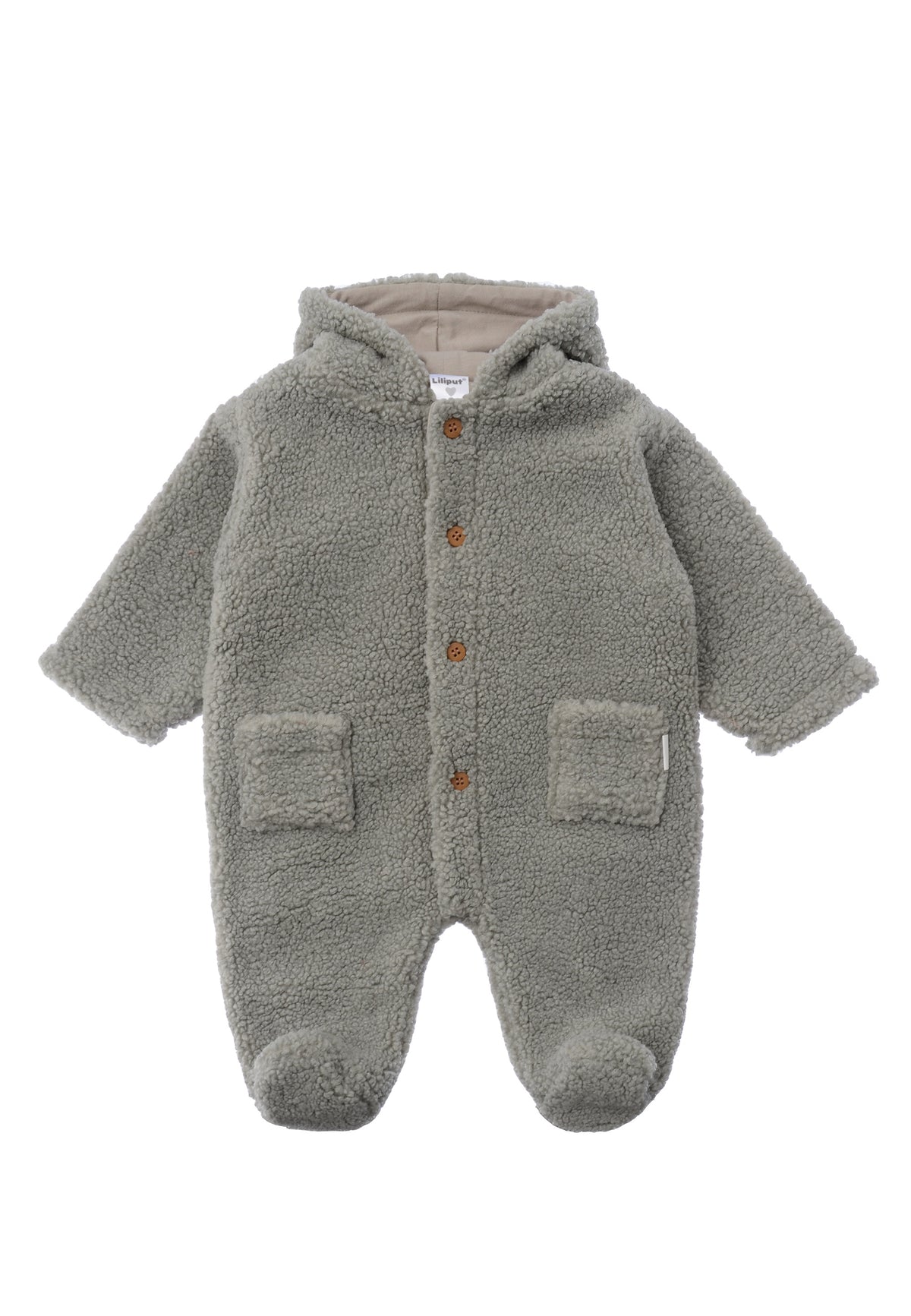 Die aufgesetzten Taschen und kleinen Knöpfe verleihen dem Overall einen extrem lässigen Look. Die Kapuze schützt vor Kälte an den Ohren und am Kopf.