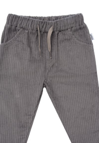 Offene Cordhose mit großen Taschen in grau