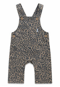 Latzhose mit Leo-Print
