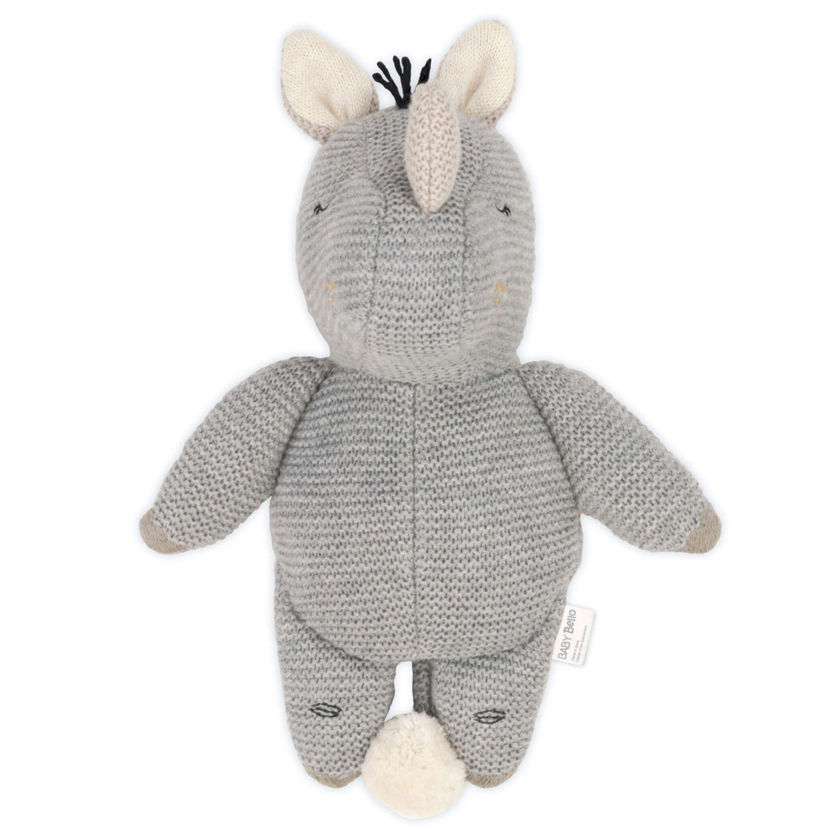 Frontalansicht des Nashorn Ruby, ein gestricktes Kuscheltier in sanftem grau.