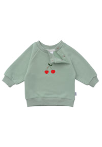Vorderseite des Sweatshirts mit Ansicht auf die versteckten Druckknöpfe für die Größen 62/68-110/116.