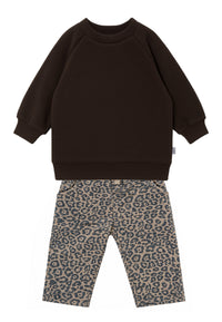 2-teiliges Set mit braunem Sweatshirt und Leo-Hose