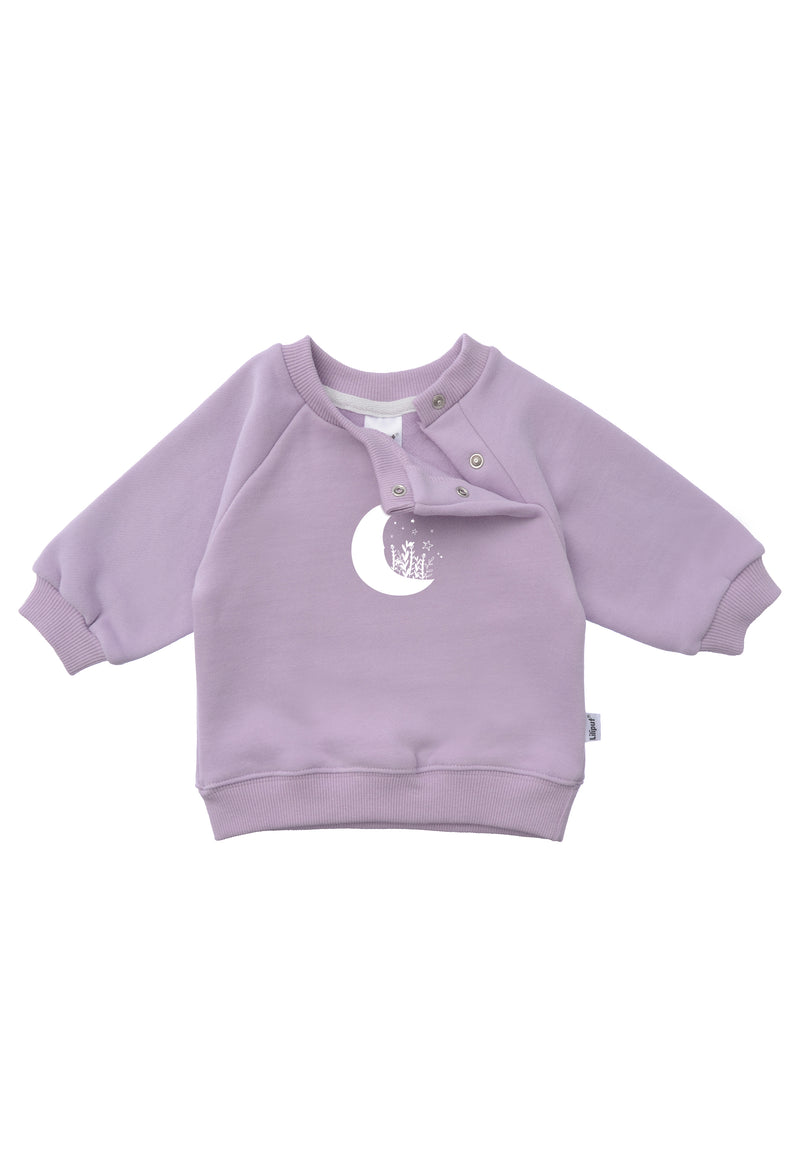 Frontansicht des Sweatshirts in flieder mit Raglan Ärmeln.