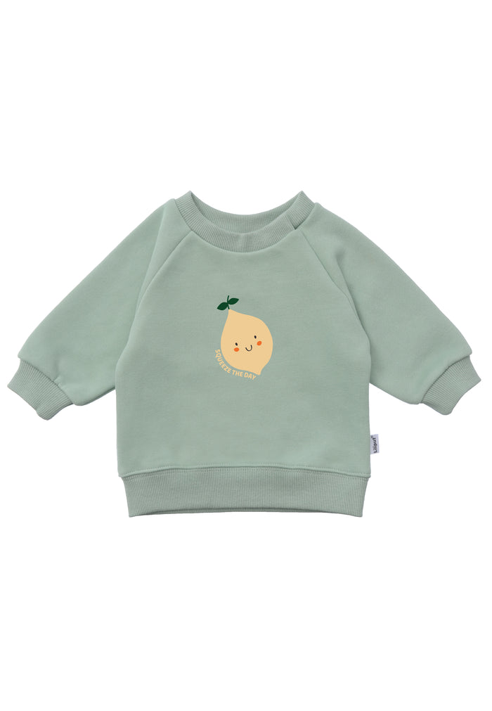 Frontansicht des schilf farbenden Sweatshirt mit Zitronen Print auf der Vorderseite.