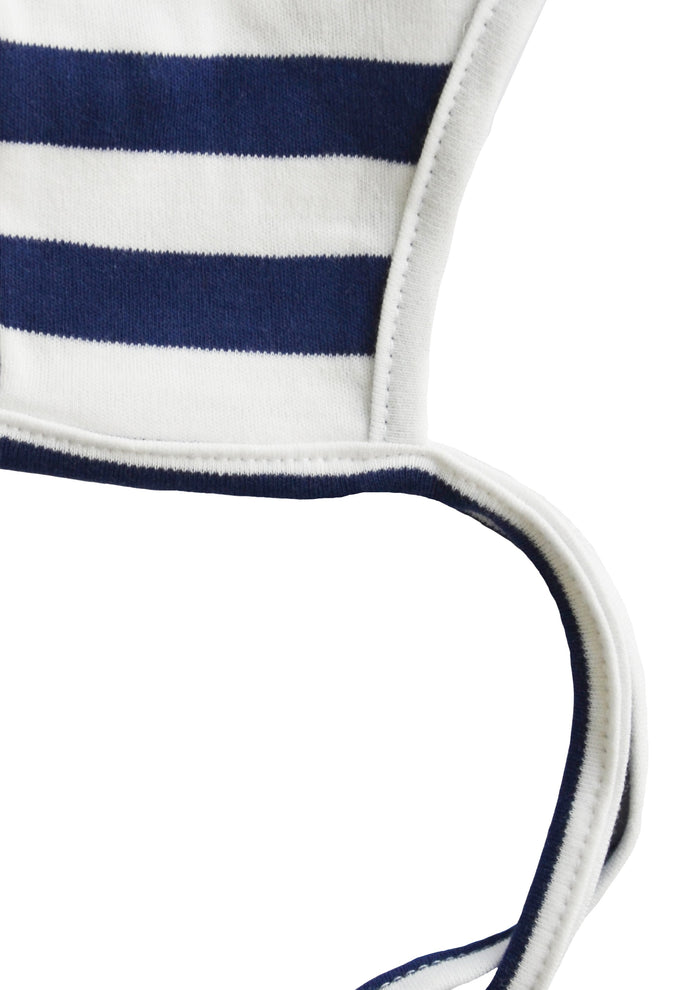 Bindemützchen navy Streifen
