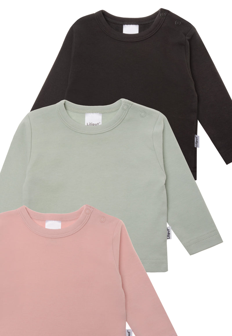 Detailansicht der 3 Langarmshirts aus hochwertiger Baumwollqualität.