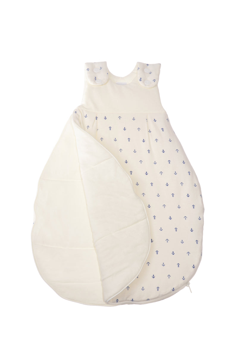 praktischer Babyschlafsack mit Reißverschluss