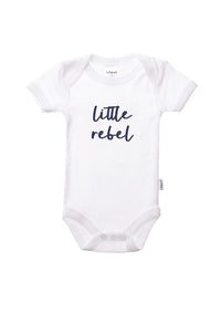 Kurzarmbody in weiß mit Print in marine "little rebel".