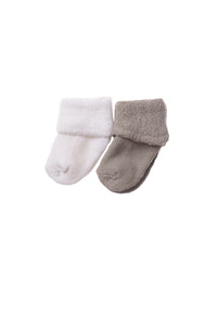 2 Paar Socken weiß und grau.