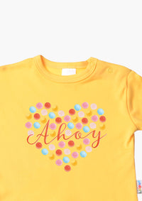 Langarmshirt in gelb mit Ahoy