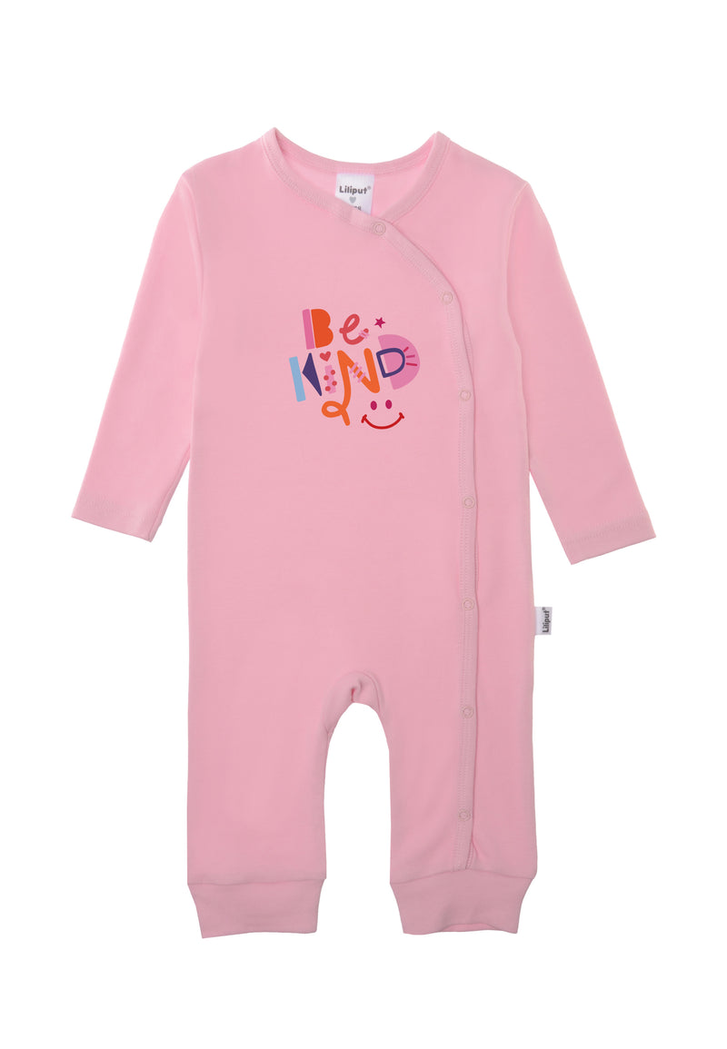 rosa Overall mit buntem Print "be kind".