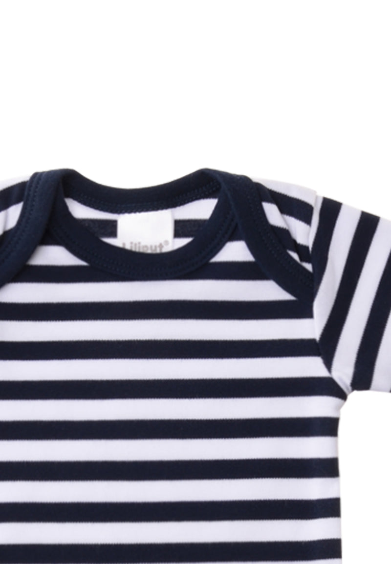 Detailaufnahme Kurzarmbody in marine-weiß gestreift.