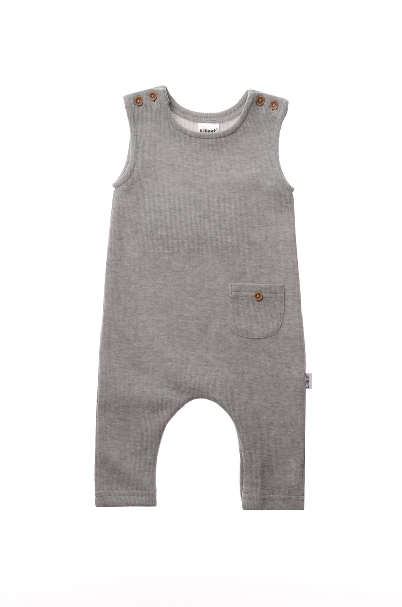 Rib-Strick-Jumpsuit in grau mit Knöpfen in Holzoptik