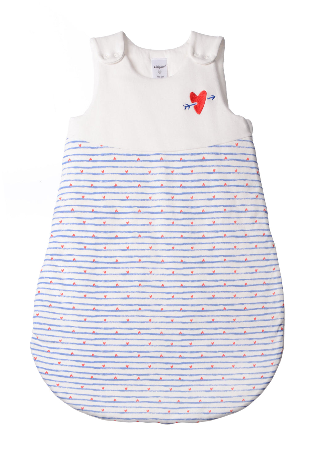 Schlafsack für Babys in unterschiedlichen Längen mit Knöpfen und Reißverschluss an der Seite. Design:  blaue Streifen mit roten Herzchen und Herz Stickerei